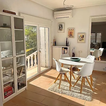 Costa Blanca Poolside Bliss Residencia