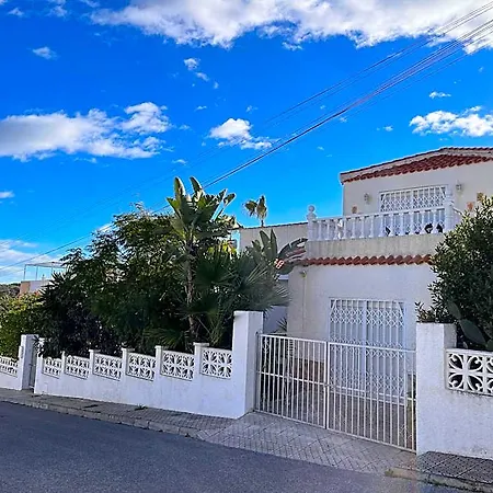 Costa Blanca Poolside Bliss Hotell 4*