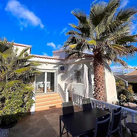 Costa Blanca Poolside Bliss 4* Rojales